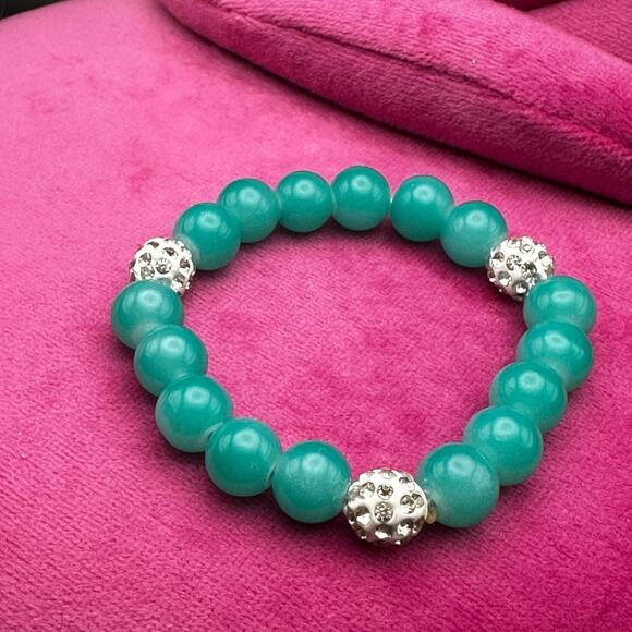 Super Cute Beaded Bracelet Trio - Picture 4 of 5